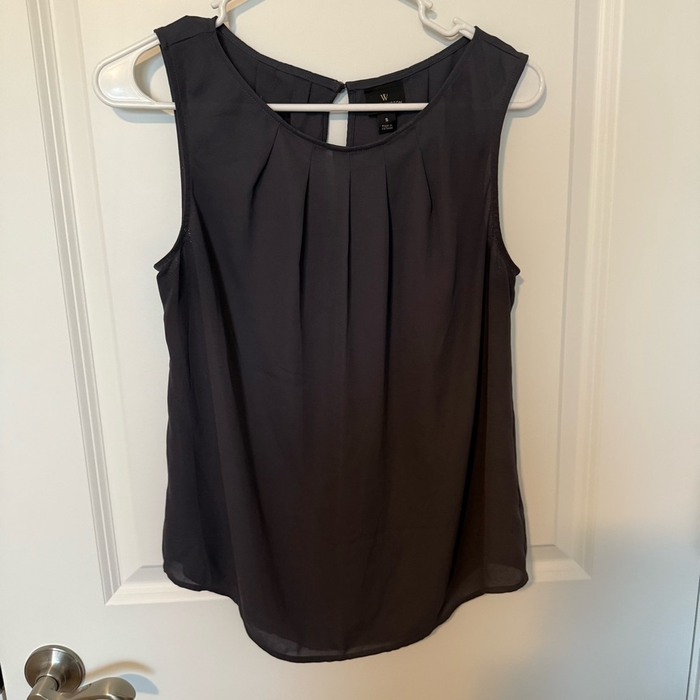 Worthington Grey Sleeveless Pleated Blouse